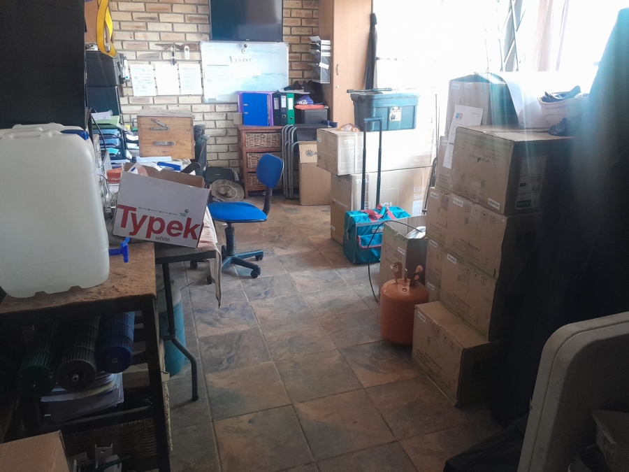 3 Bedroom Property for Sale in Oos Einde North West